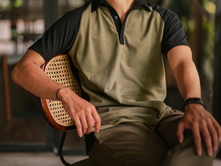 How to Choose Breathable Fabrics for Hot Weather Wear